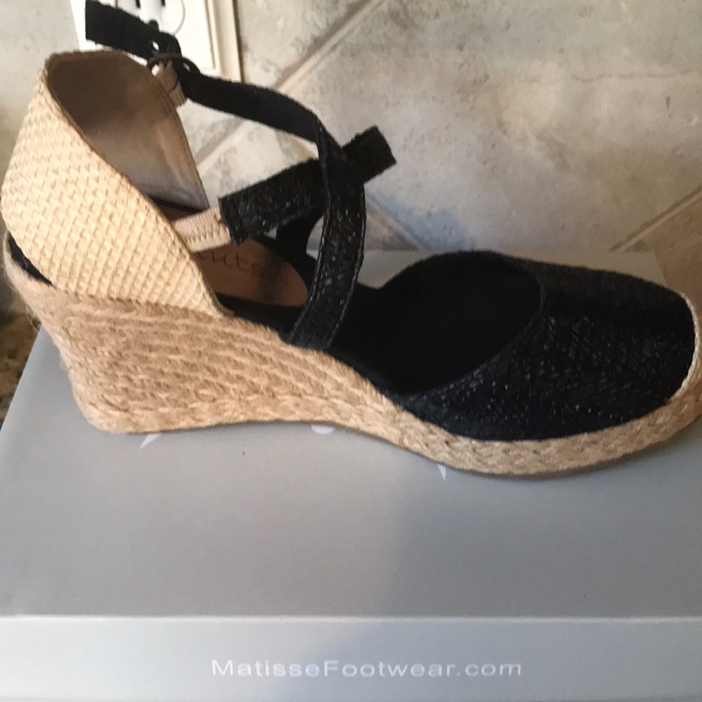Black sandals black weeved